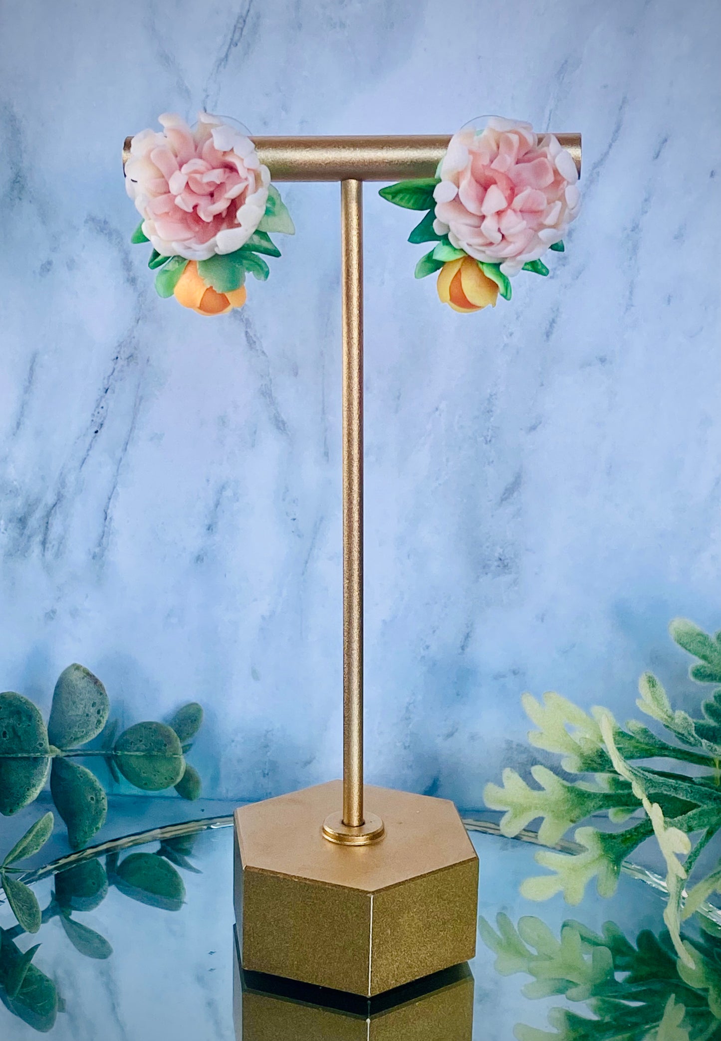 Peony Stud (ivory)