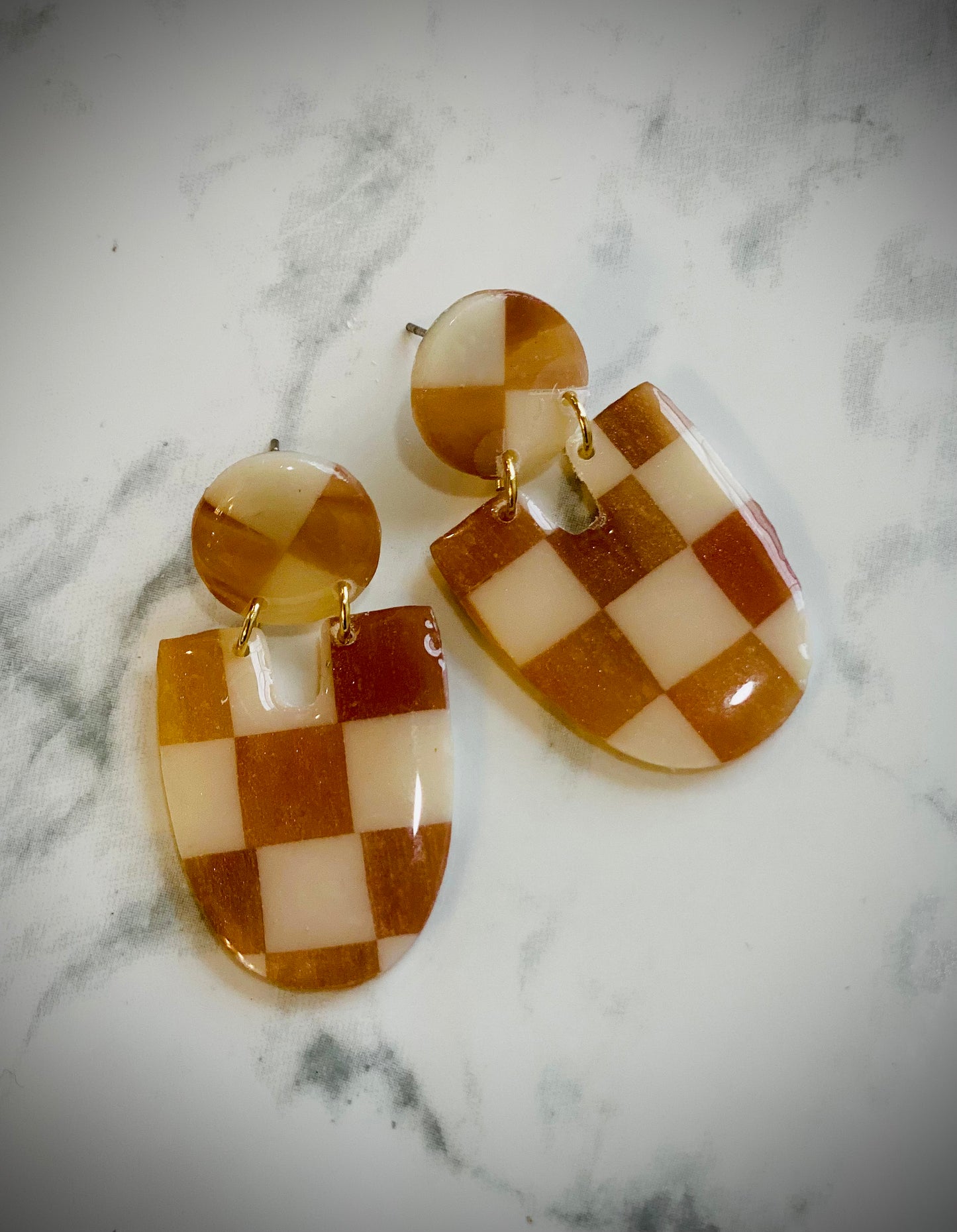 Blond Tortoise Shell Checkerboard Dangles