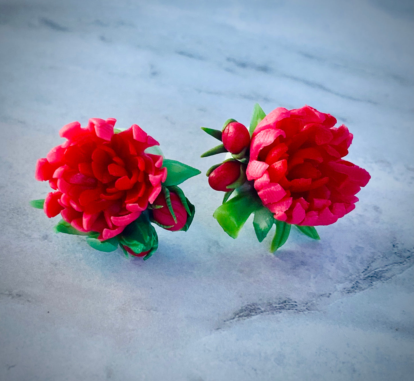 Peony Stud (deep pink)